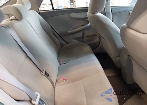 2010 Toyota Corolla Le z USA, uszkodzony, nr VIN 1NXBU4EE8AZ332928